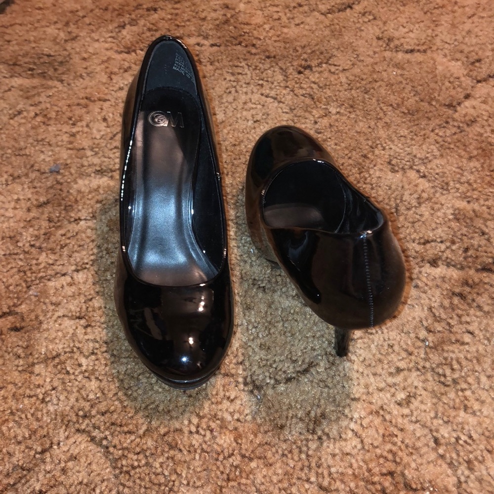 Chelsea Moreland Black Heels